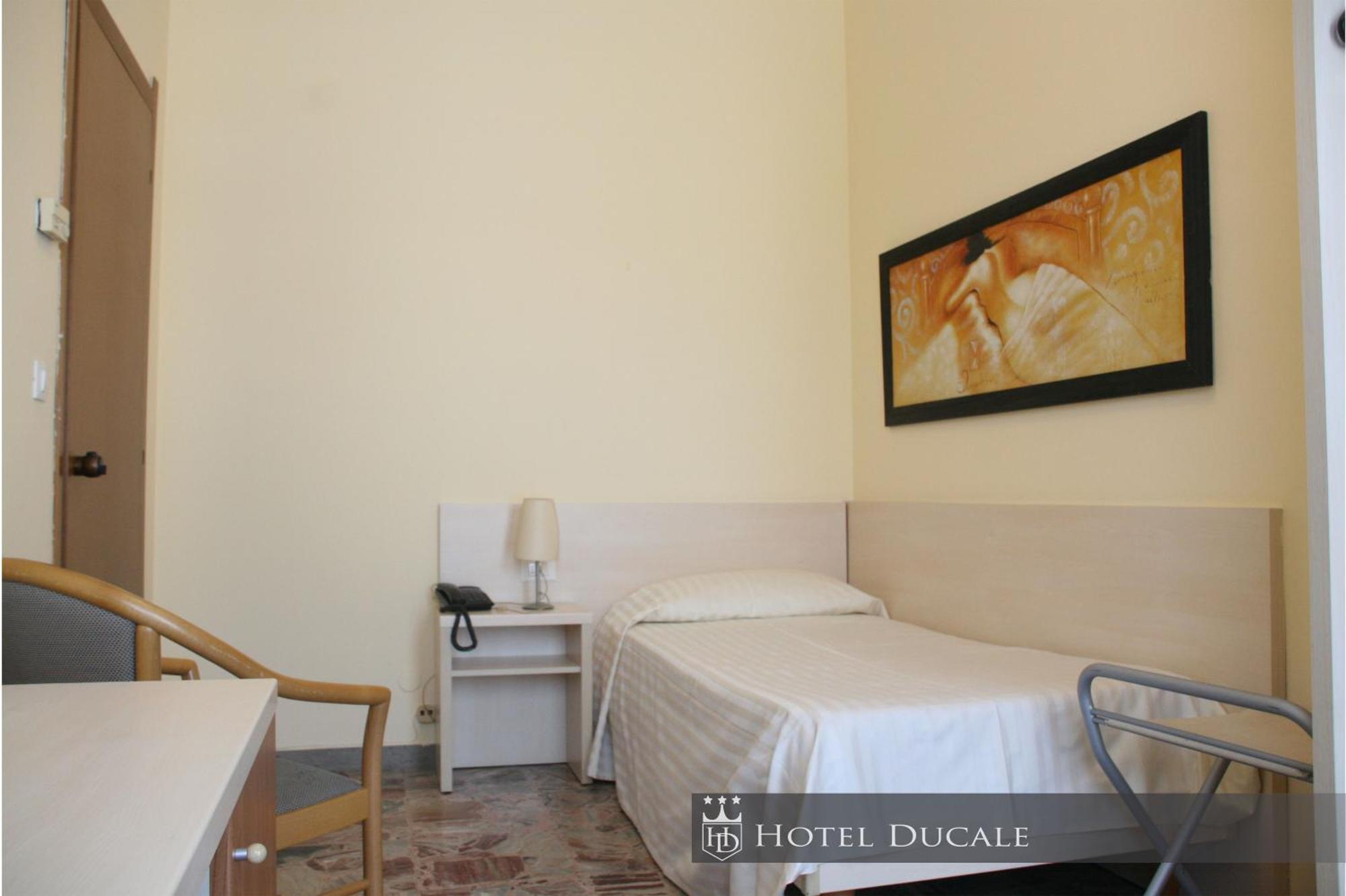 Hotel Ducale Vigevano Eksteriør bilde